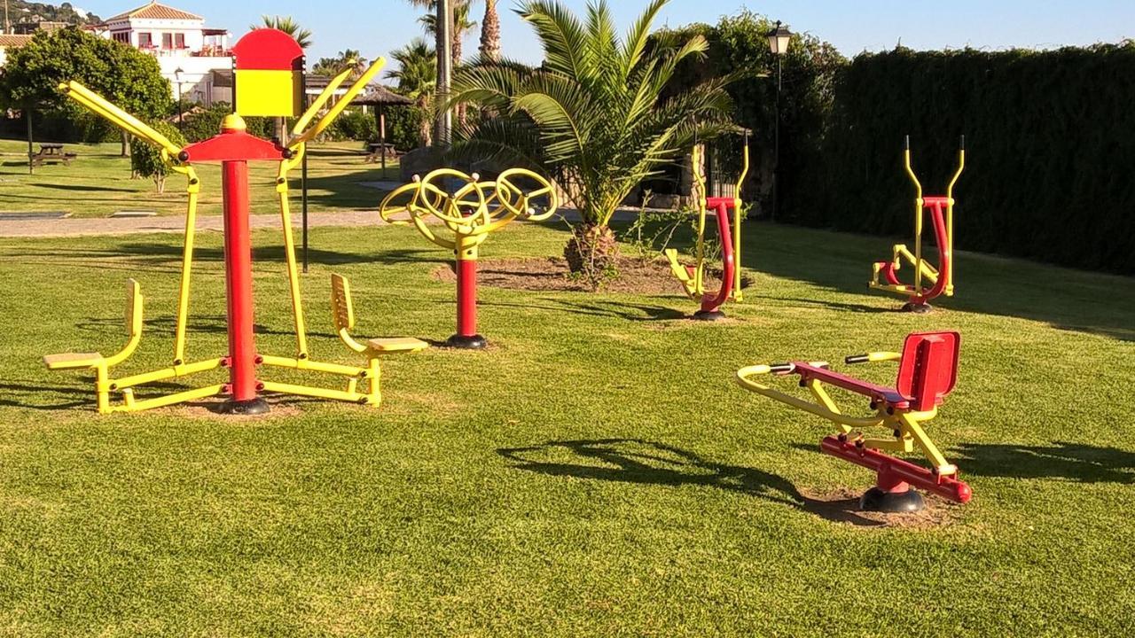 Atlanterra Bajo. Salida Directa. Urbanizacion De Lujo. Piscinas Canchas Padel. Wifi Y A/A Zahara de los Atunes Exterior foto