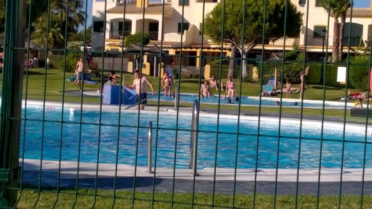 Atlanterra Bajo. Salida Directa. Urbanizacion De Lujo. Piscinas Canchas Padel. Wifi Y A/A Zahara de los Atunes Exterior foto